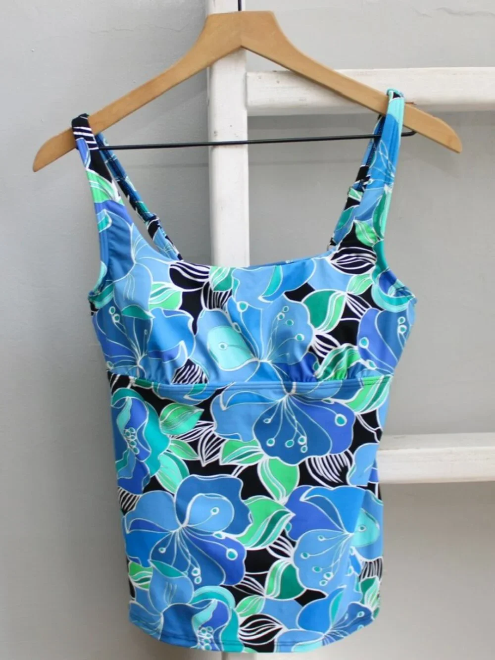 Lands End Blue Tropical Deco Floral Tankini Swim Suit Tank Tankini Size 6